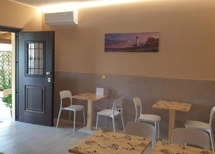 San Lorenzo Oda ve Kahvaltı 3*